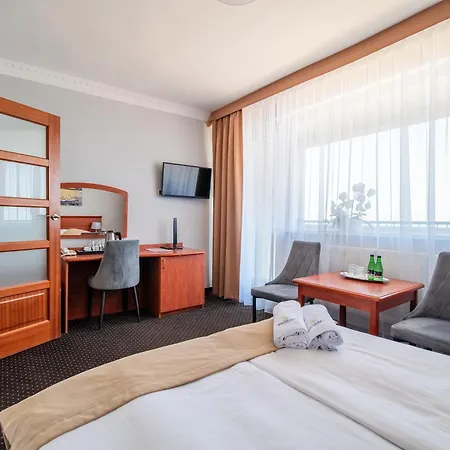 Hotel Wodnik Centrum Zdrowia I Rehabilitacji 3*