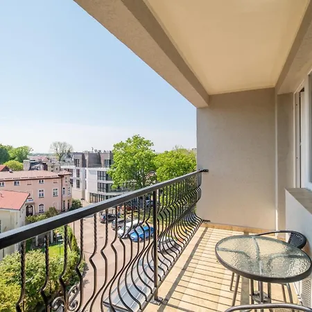 Hotel Wodnik Centrum Zdrowia I Rehabilitacji 3*