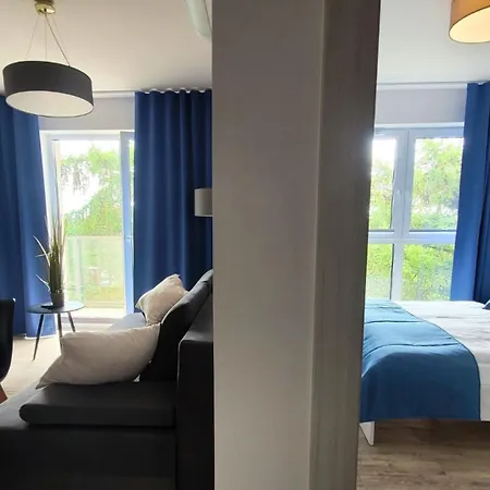Lambert Apartment *