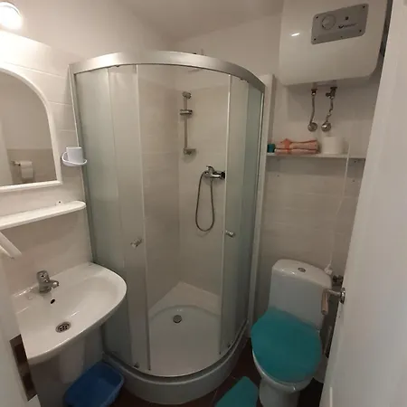 Wynajem Apartamentow I Pokoi. Apartment *
