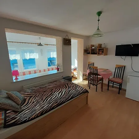 Apartment Wynajem Apartamentow I Pokoi.