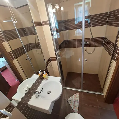 Bed & Breakfast Fenix Ustronie Morskie