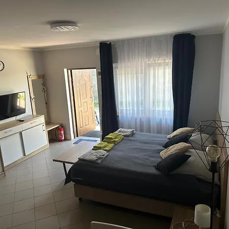 Guest house Typu Studio 50 Metrow Od Morza *