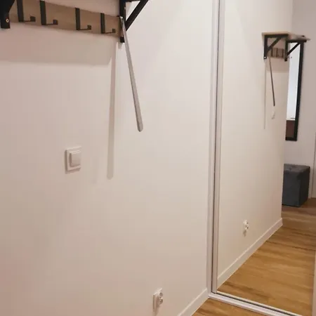 2 Ustronnie - 5d Apartament