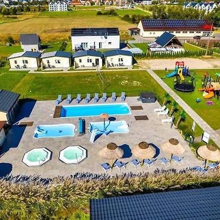 Resort, Ustronie Morskie