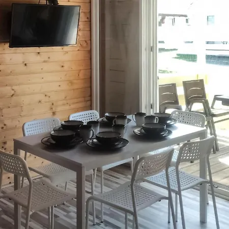 Holiday home Lovely In With Kitchen *