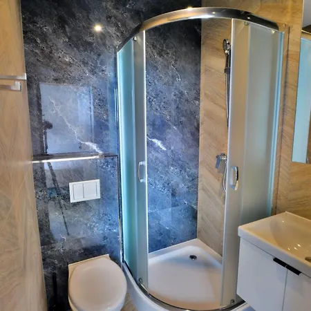 Apartment For 2 Prs By The Sea,