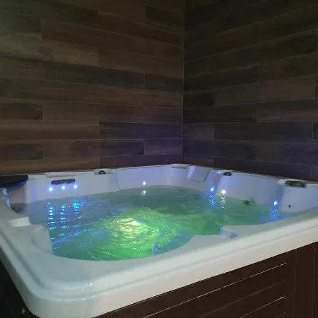 Dwie Sosny Przy Plazy - Sauna, Jacuzzi, Silownia, Bawialnia - 365pam