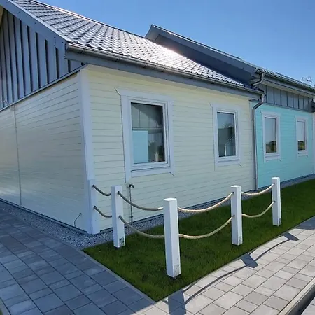 Holiday home Letniskowe Pastelowe Ustronie