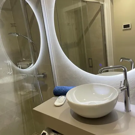 Hampton Apartment