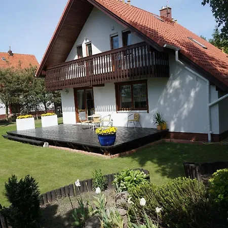 Ferienhaus Fuer Max 6 Personen Einschliesslich 2 Kinder * Ustronie Morskie