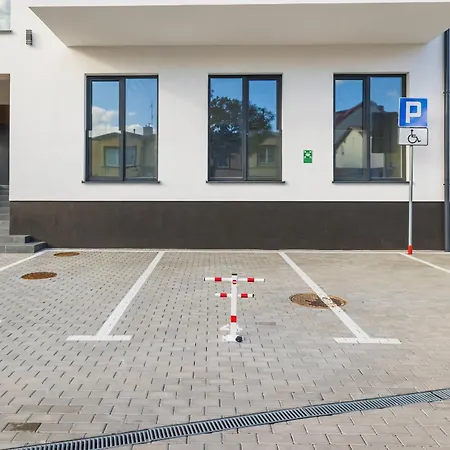 Air-conditioned Seaside With Parking & Balcony By Renters Ustronie Morskie