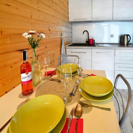 Cottages, Holiday home