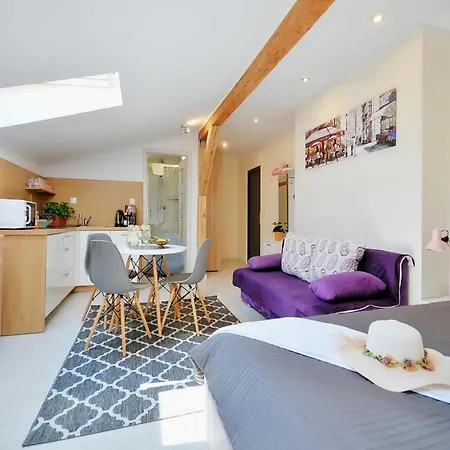 Apartment Very Close To The Sea 30 M2 *