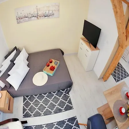 Apartment Very Close To The Sea 30 M2