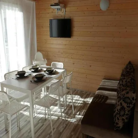 Cozy 500m From The Sea, Holiday home *