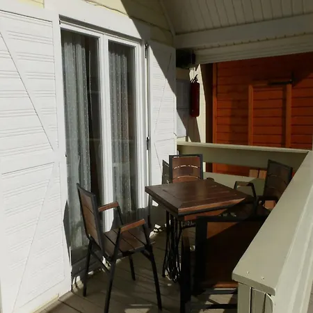 Cozy 500m From The Sea, Holiday home *
