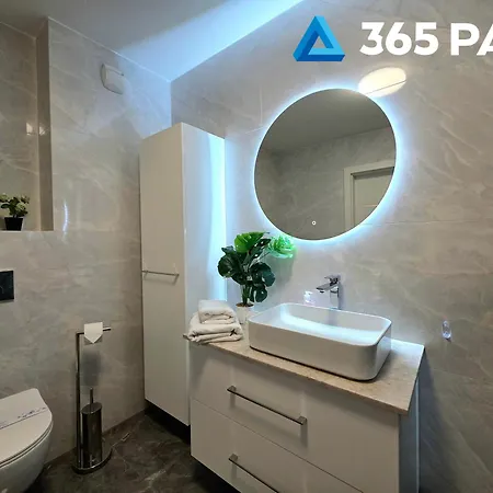Flora Solny 6-osobowy - 365pam Apartament