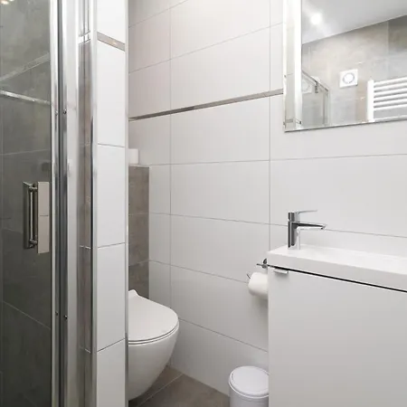 Guest house Goscinne Majk *