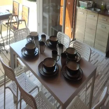 For 4 People, Ustronie Morskie, Cleaning Included * Ustronie Morskie