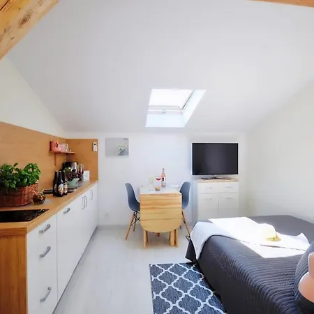 Apartment For 2 People Near The Sea, Ustronie, Cleaning Included