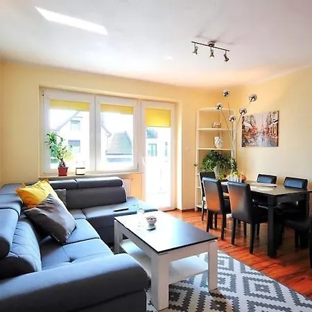 Apartment Comfortable Very Close To Sea, Ustronie, Cleaning Included *