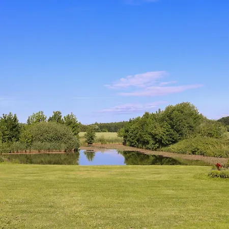 Holiday home Letniskowe Z Lowiskiem