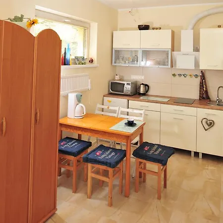 Homestay Pokoiki Krotka10 *