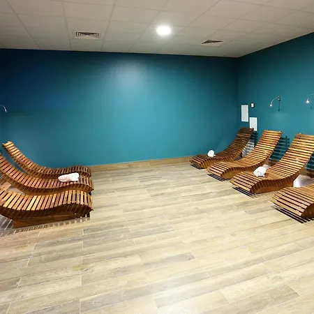 Apartamentowiec Dwie Sosny