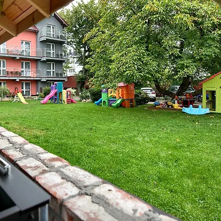 Nord-west I Restauracja Tawerna Kubryk Homestay Ustronie Morskie