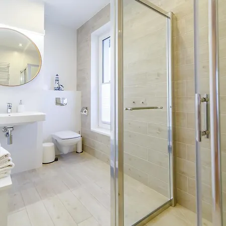 Equilibrium Apartment
