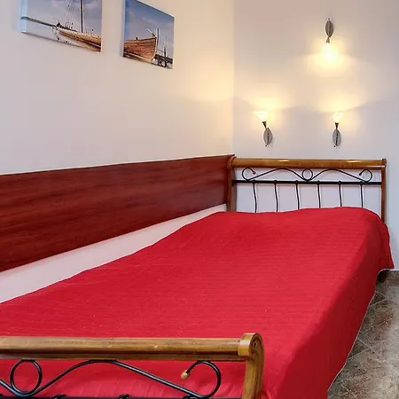 Nord-west I Restauracja Tawerna Kubryk Homestay Ustronie Morskie