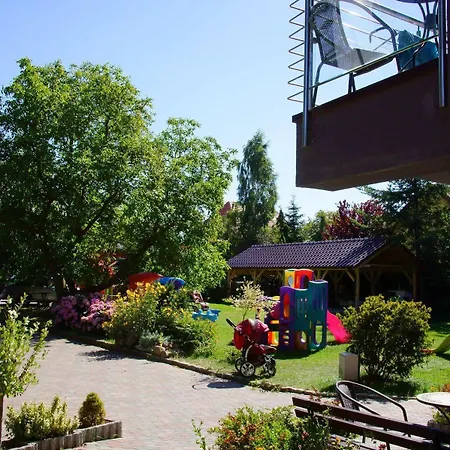Homestay Nord-west I Restauracja Tawerna Kubryk