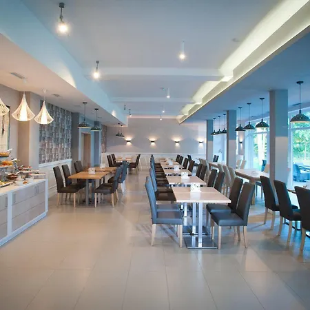 Borgata 3* Ustronie Morskie