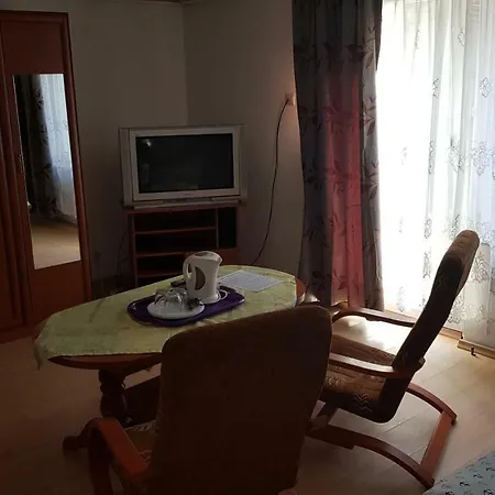 Hostel Europa *