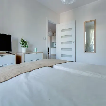 Apartment Crystal *