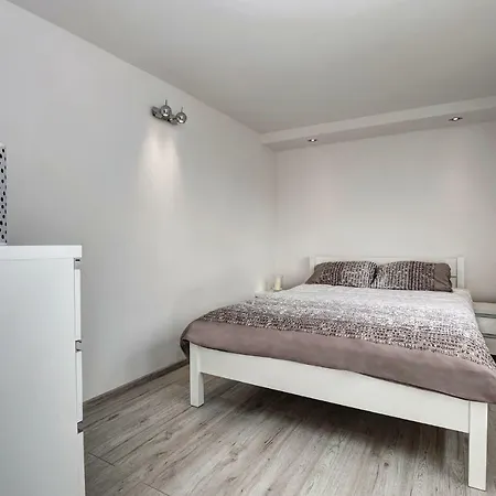 Homestay Goscinne - Hesjok *