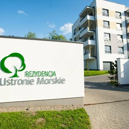 Marina I Dom Rodzinny - Basen Zewnetrzny, Kort Tenisowy, Silownia, Plac Zabaw, Boisko - 365pam Holiday home