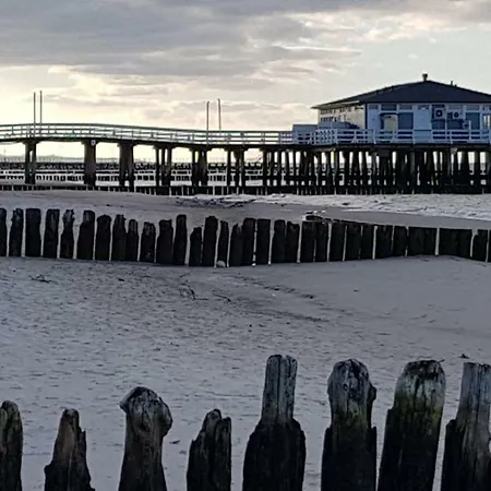 Marina I Dom Rodzinny - Basen Zewnetrzny, Kort Tenisowy, Silownia, Plac Zabaw, Boisko - 365pam