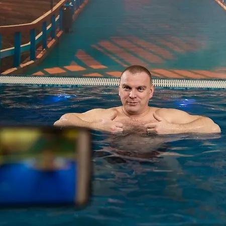 Fenix Nocleg ze śniadaniem *
