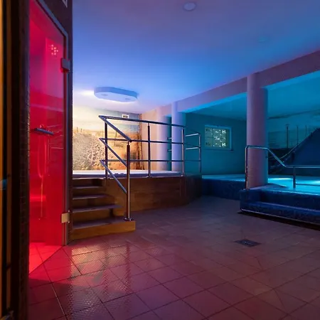 Fenix Bed & Breakfast *
