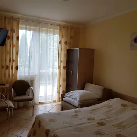 Posejdon Nocleg ze śniadaniem *