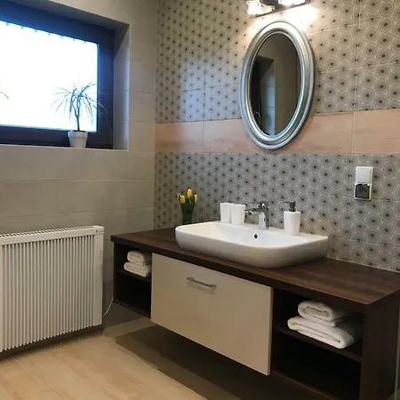 Caloroczne Domki Wakacyjne Irys & Bratek - 365pam *