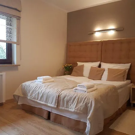 Caloroczne Domki Wakacyjne Irys & Bratek - 365pam Holiday home
