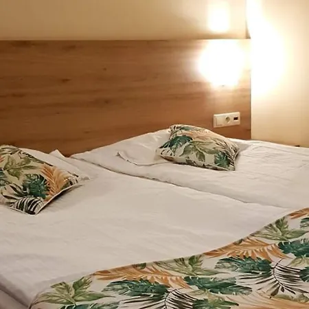 Azyl Nocleg ze śniadaniem