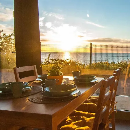 Na Klifie Cafe Apartment Ustronie Morskie