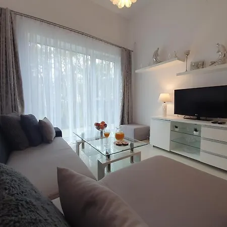 Apartment Dwie Sosny Przy Plazy - Sauna, Jacuzzi, Silownia, Bawialnia - 365pam